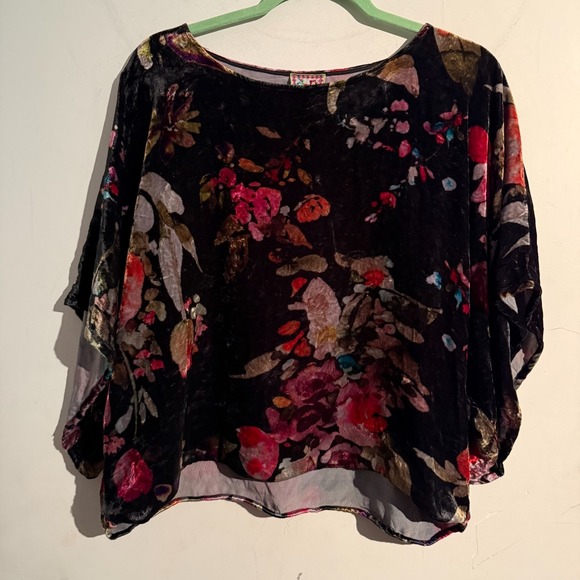 Johnny Was Tops - Johnny Was Killani Velvet Blouse Pullover Velvet Black Multi 3/4 Sleeve sz XS